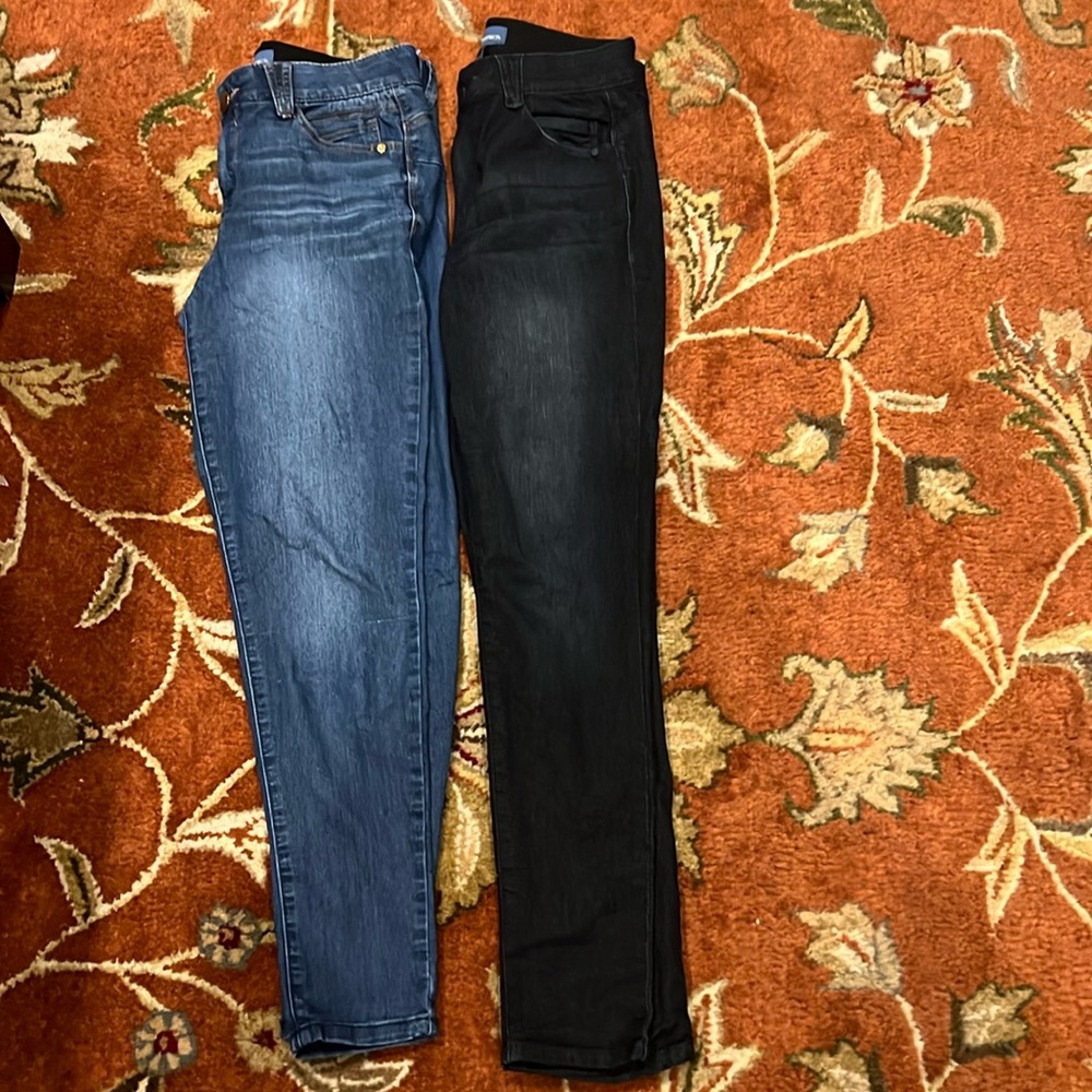 2 pairs of Democracy size 8 “Ab” solution jeans